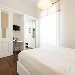 Pley Cagliari Boutique Rooms
